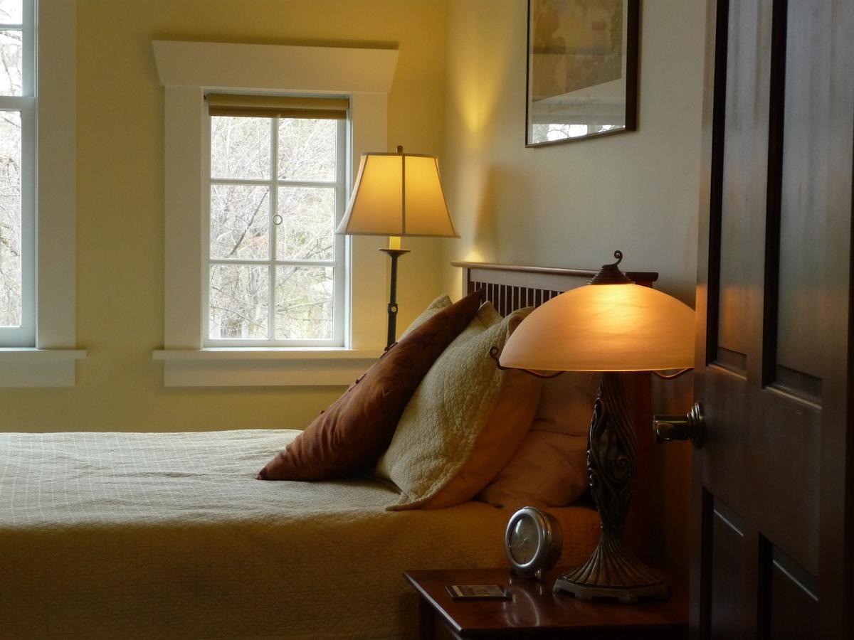 מיסולה Blossom'S Bed And Breakfast מראה חיצוני תמונה